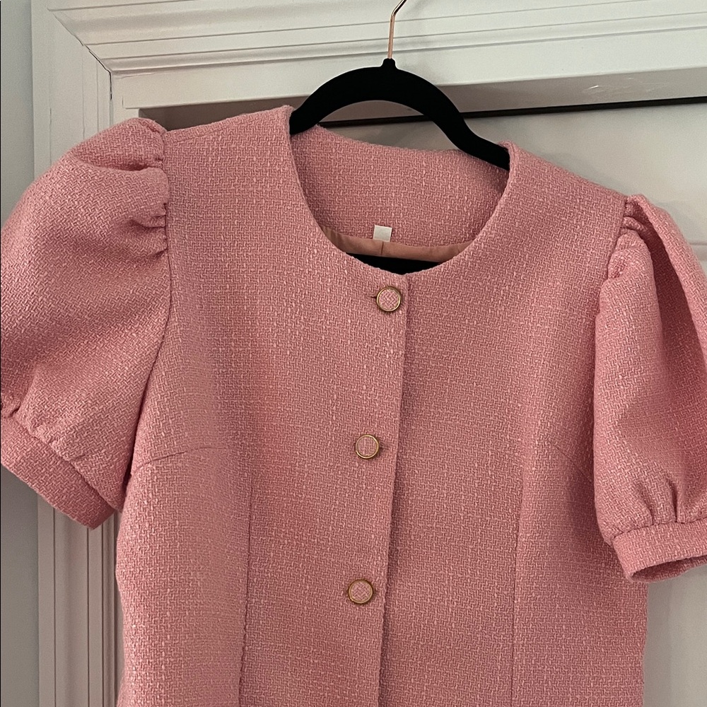 Elegant Pink Puff Sleeve Dress - Picture 2 of 3
